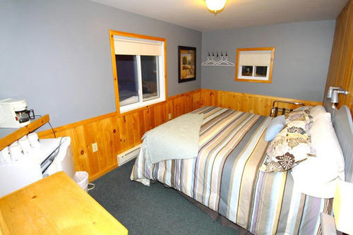 Spectacle Lake Lodge Bancroft Εξωτερικό φωτογραφία
